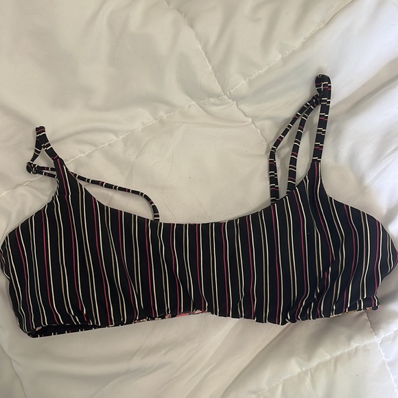 Reversible Bikini Top - Picture 3 of 4